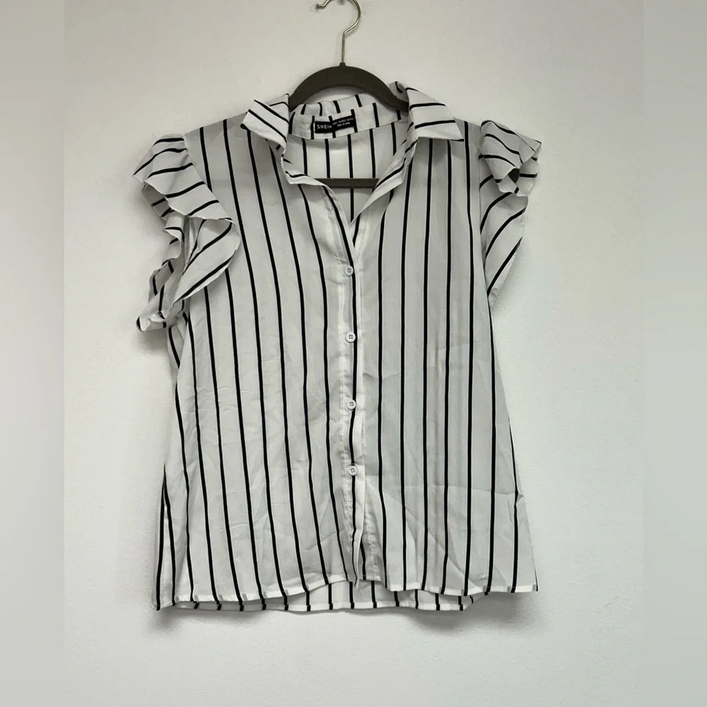 SHEIN Black and White Stripe Flutter Sleeve Button Down Womens size L NWOT - Picture 9 of 9